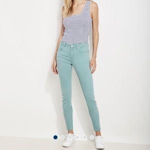 Vineyard Vines high rise skinny jeans - size 28